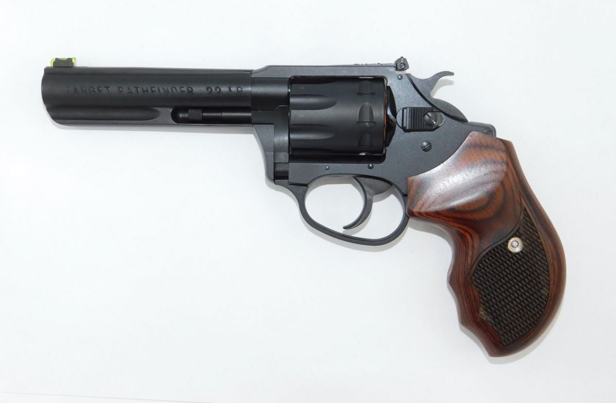 Charter Arms Pathfinder Lite Revolver .22 LR 8rd, 4.2" Barrel (Wood/Rosewood Grips)